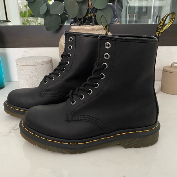 1460 Dr Martens - Picture 2 of 8